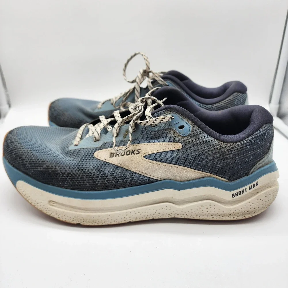 Brooks ghost max